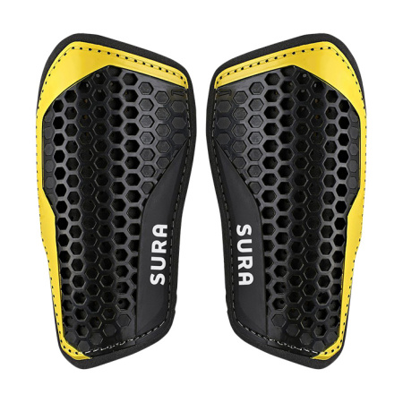 Футбольные щитки Sura